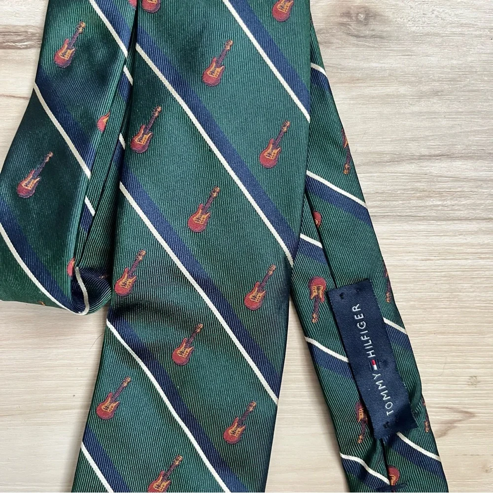 Tommy Hilfiger 100% silk Green Tie with Red and White Stripes and guitars